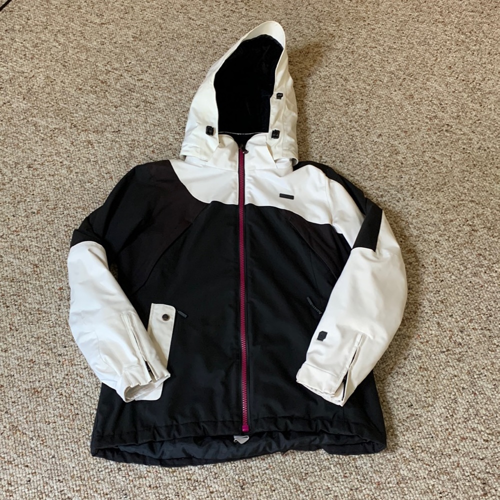 Women’s nearly new Orage Ski Jacket with removable Hood SZ L